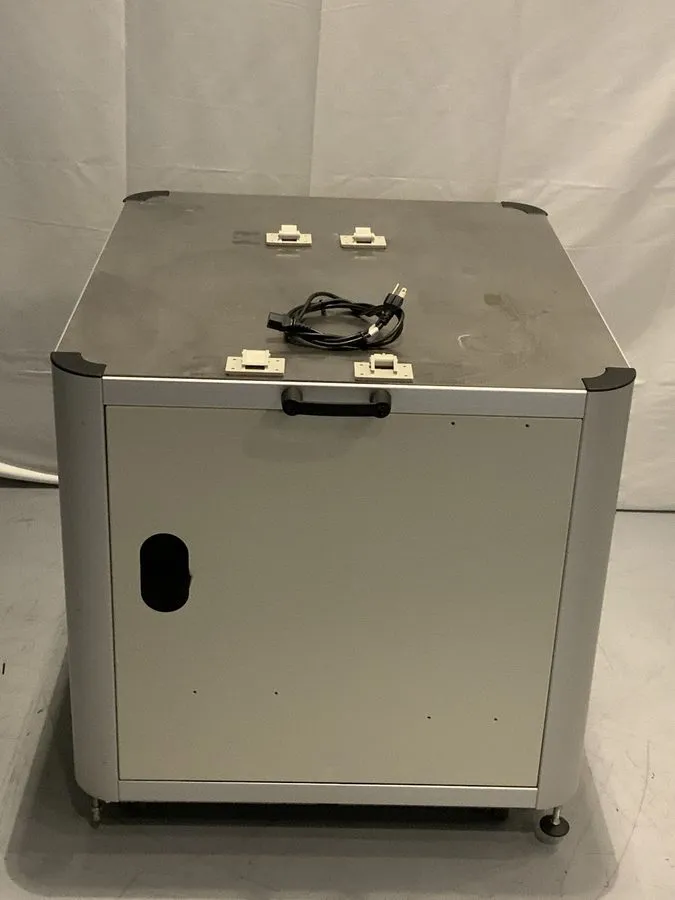 Спектрометр Peak Scientific MS TABLE-1B Mass Spectrometer Table 10-9900 Fair Con