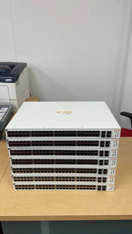Коммутатор Aruba Instant On 1930 JL686A 48-Port PoE+ 370W Managed Switch 4x SFP+