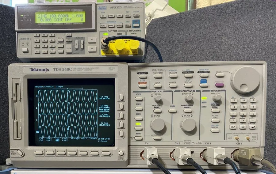 Осциллограф Tektronix TDS540C Digitizing Oscilloscope 4CH 500MHz 2GS/s (options 