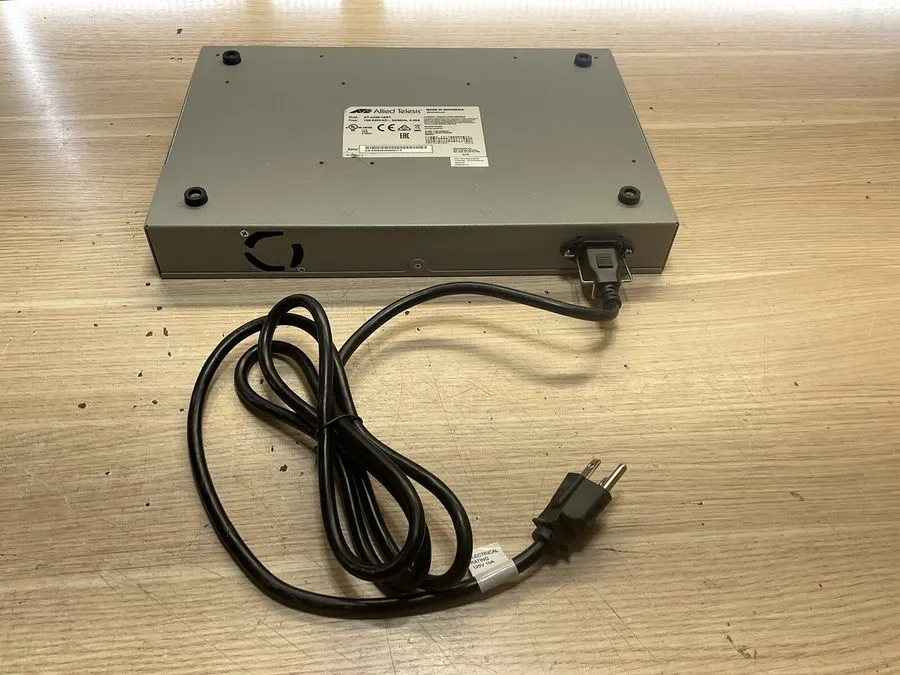 Коммутатор allied Telesis AT-x230-18GT-10/PREOWNED/JUA2070 — фото лота 2