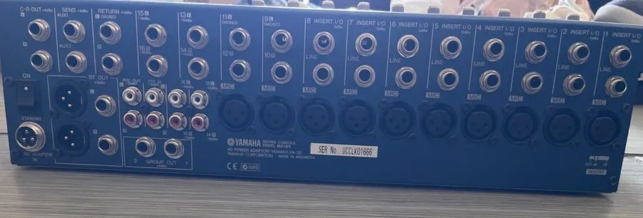Микшерный пульт YAMAHA Mixing Console MG16/4 16 Channel Studio Live Analog Audio — фото лота 2