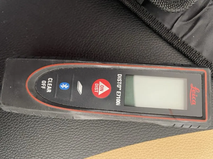 Лазерный дальномер Disto E7100i