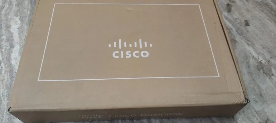 Коммутатор BOX CISCO CBS350-24MGP-4X 4 port 2.5GE 20-port PoE 4x 10GSFP