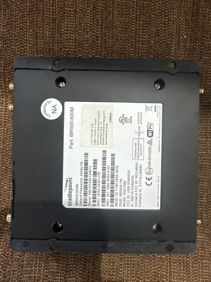Маршрутизатор Cradlepoint IBR900-600M LTE Router w/ Airgain Antenna and cables — фото лота 1