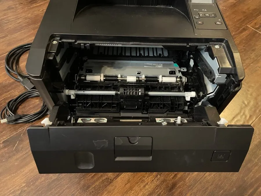 Лазерный принтер HP Laserjet M401n Laser printer Cleaned & Serviced & Toner