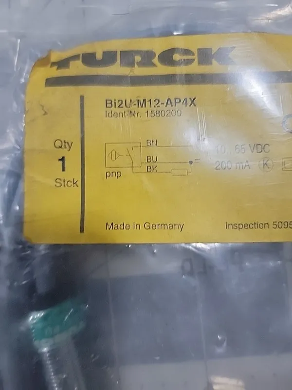 Датчик приближения Turck Bi2U-M12-AP4X Inductive Proximity Switch Sensor — фото лота 2