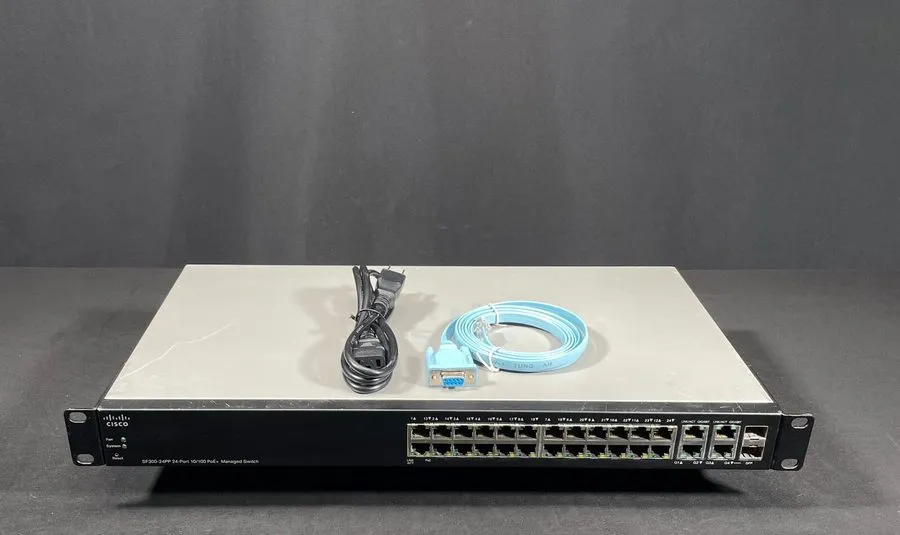 Коммутатор Cisco SF300-24PP-K9 24 Port PoE+ Managed Switch + RESET