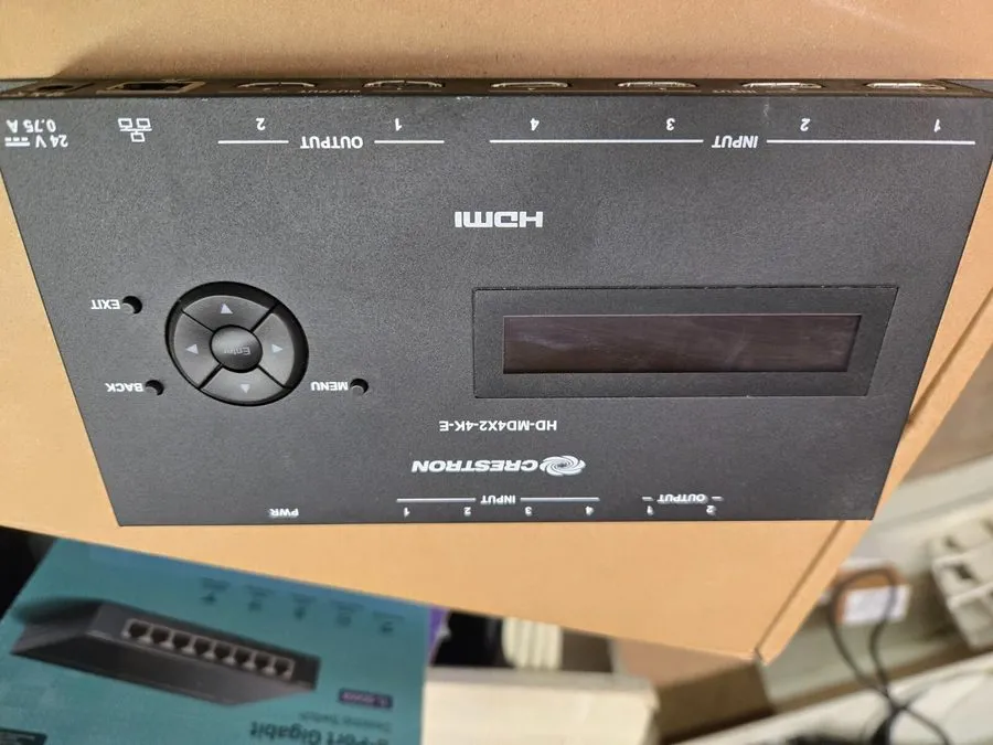 Видеокоммутатор Crestron HD-MD4X2-4K-E HDMI Signal Switcher