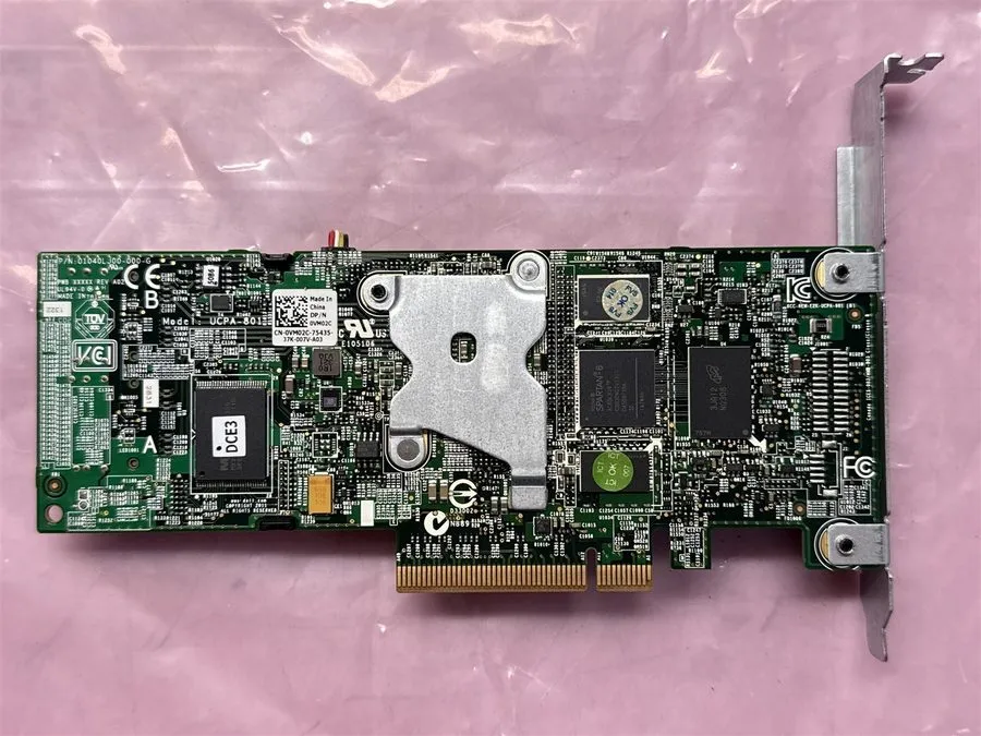 Контроллер VM02C Dell PERC H710 512MB 8-Port SAS PCI-E 2.0 x8 6Gbps RAID Control