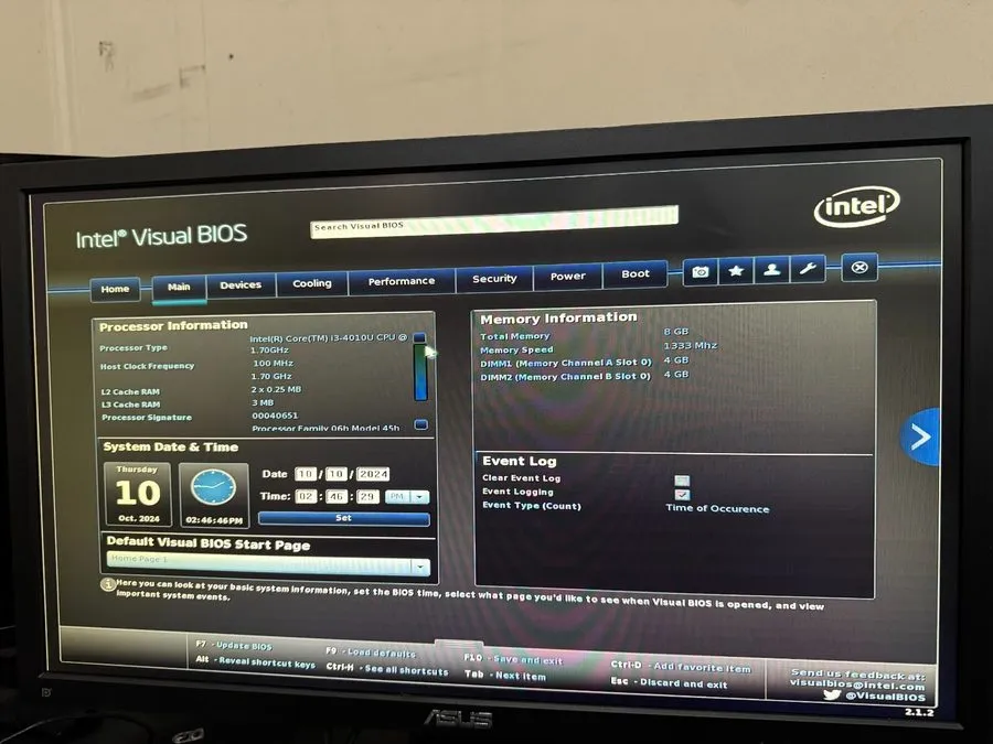 Оргтехника Intel NUC D34010WYK i3-4010U Mini PC mHDMI mDP USB 3.0 BOXD34010WYK1