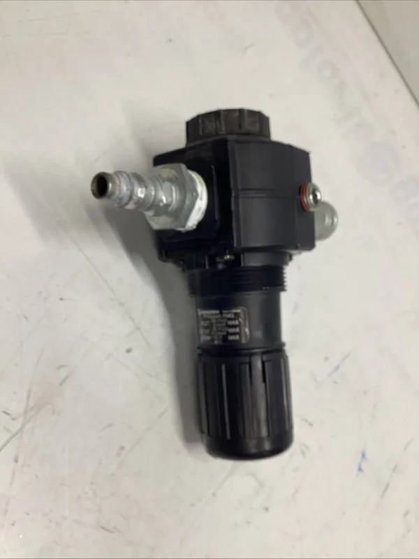 Трубопроводная арматура IMI Norgren R74G-6AK-RMG Air Pressure Regulator W-074 — фото лота 2