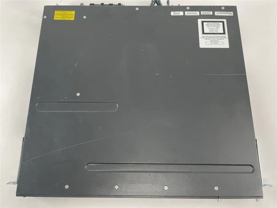 Коммутатор Cisco WS-C3560X-48P-L Standalone 48 Port PoE+, with Dual AC 715W and  — фото лота 2