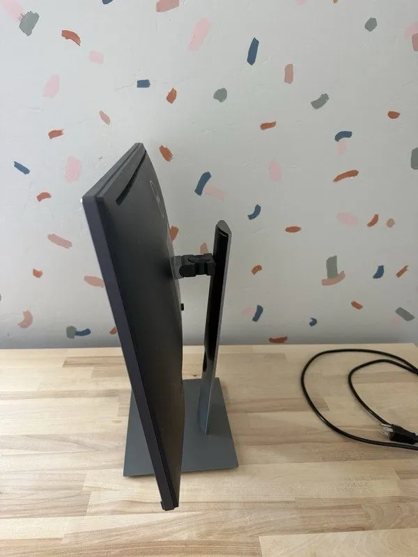Монитор Dell UltraSharp U2415b ocfv9n 24" FHD LED Monitor 1 DP 2 HDMI GRADE B — фото лота 4