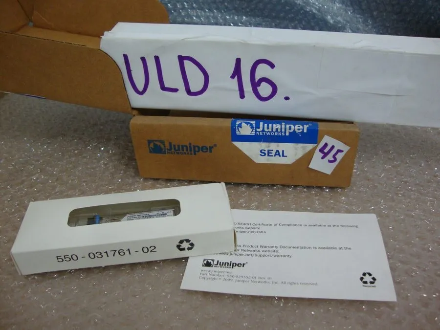 Трансивер JUNIPER SFP-OC3-IR 740-016063 FTLF1323P1BTR-J2 Transceiver