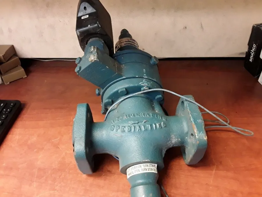 Трубопроводная арматура Parker A4AOS Outlet Pressure Regulator With Electronic S