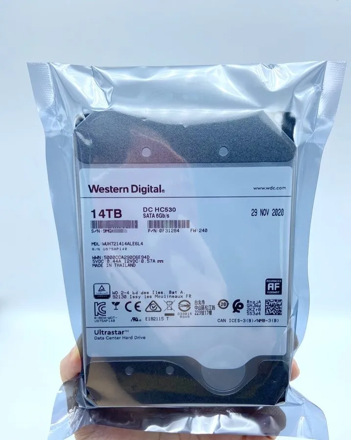 Жёсткий диск WD Ultrastar DC HC530 14TB 7.2K SATA 6Gbps 512MB 3.5" WUH721414ALE6