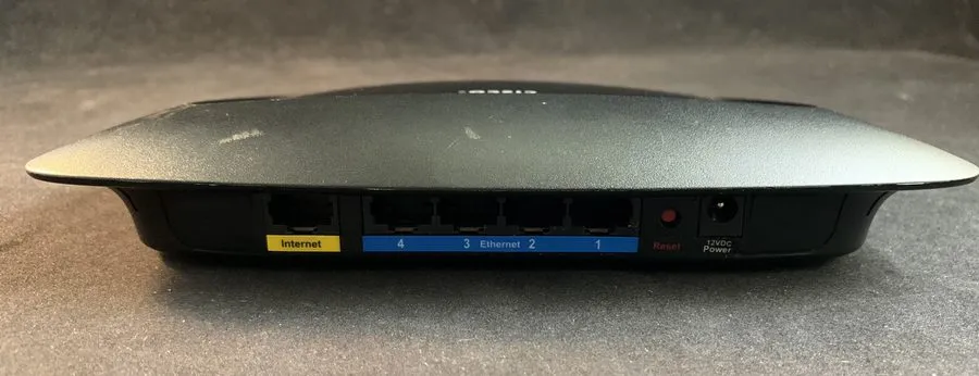 Маршрутизатор Linksys WRT120N 150 Mbps 4-Port 10/100 Wireless N Router