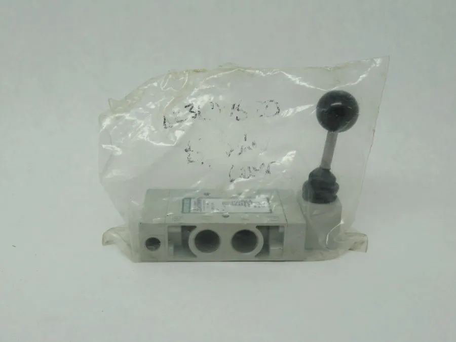 Пневмоклапан Numatics L23LD452O000000 Manually Actuated Pneumatic Valve 3/8" NPT