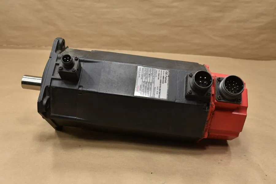 Серводвигатель Fanuc A06B-0163-B675#7075, AC Servo Motor, Model Alpha M9/3000