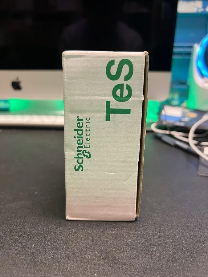 Контактор Schneider Electric LC1D25F7 TeSys D Power Contactor 25A, 110V AC