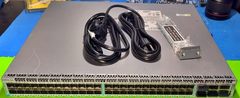 Трансивер Arista DCS-7060SX2-48YC6-R / 48 ports of 25GbE SFP28