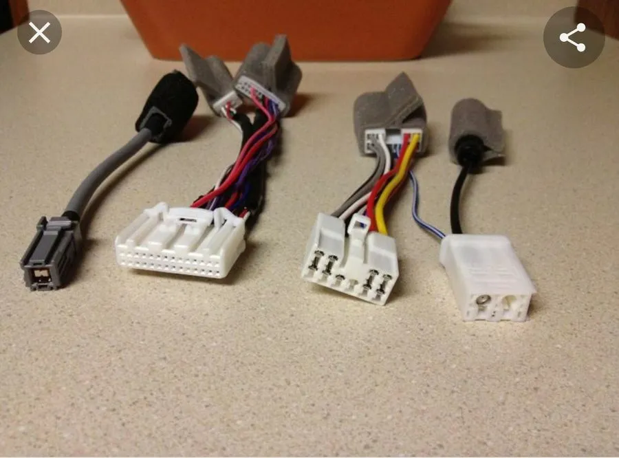 Жгут проводов Toyota Base Audio Wire Harness Kit (PT546-00142) DISCONTINUED — фото лота 1