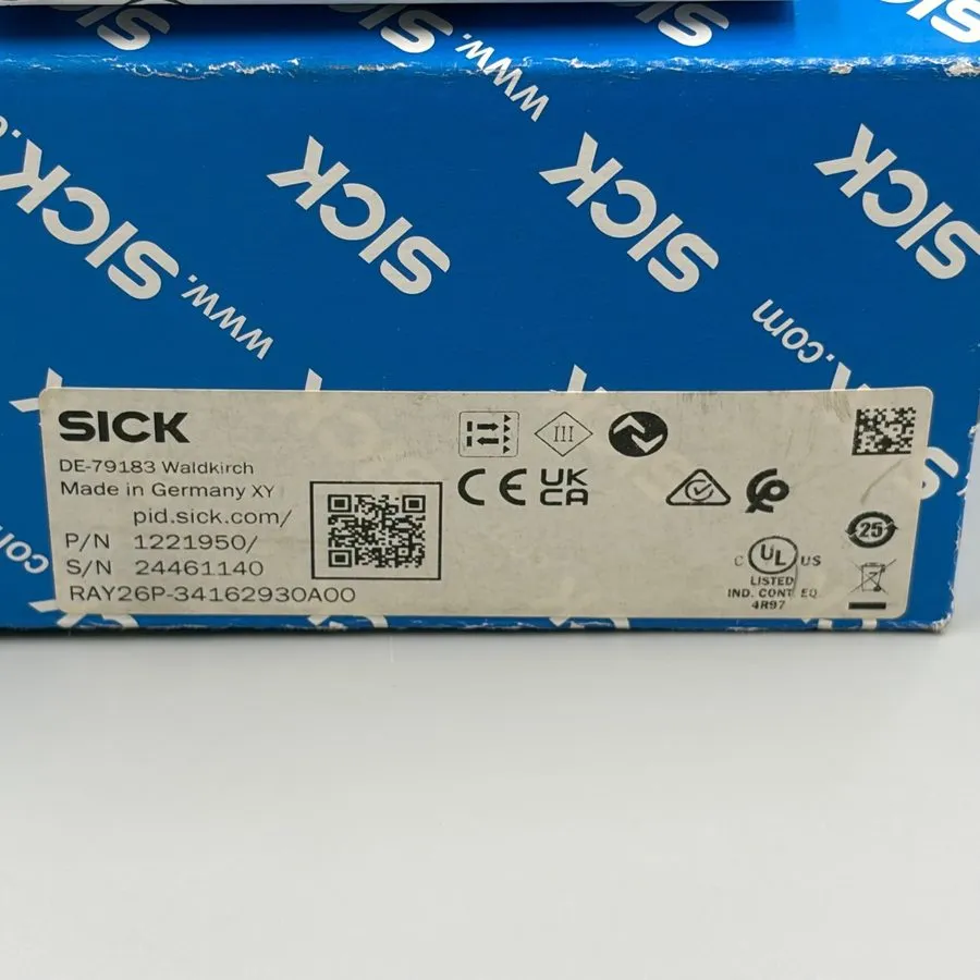 Фотоэлектрический датчик SICK Multitask Photoelectric Sensor RAY26P-34162930A00