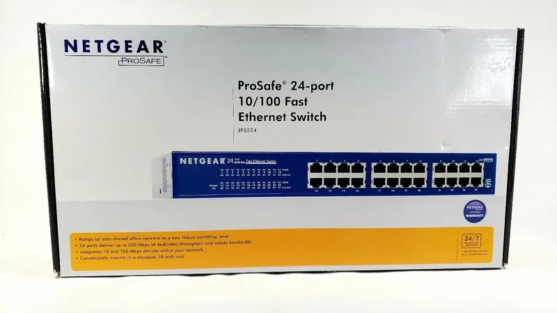Коммутатор NETGEAR ProSafe JFS524 24-Port Ethernet Network Switch 10/100 Rackmou