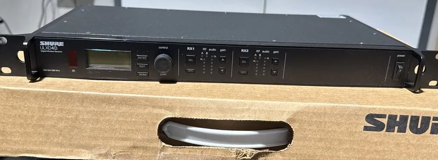 Радиосистема Shure ULXD4D Wireless Microphone Receiver, 632-696 MHz