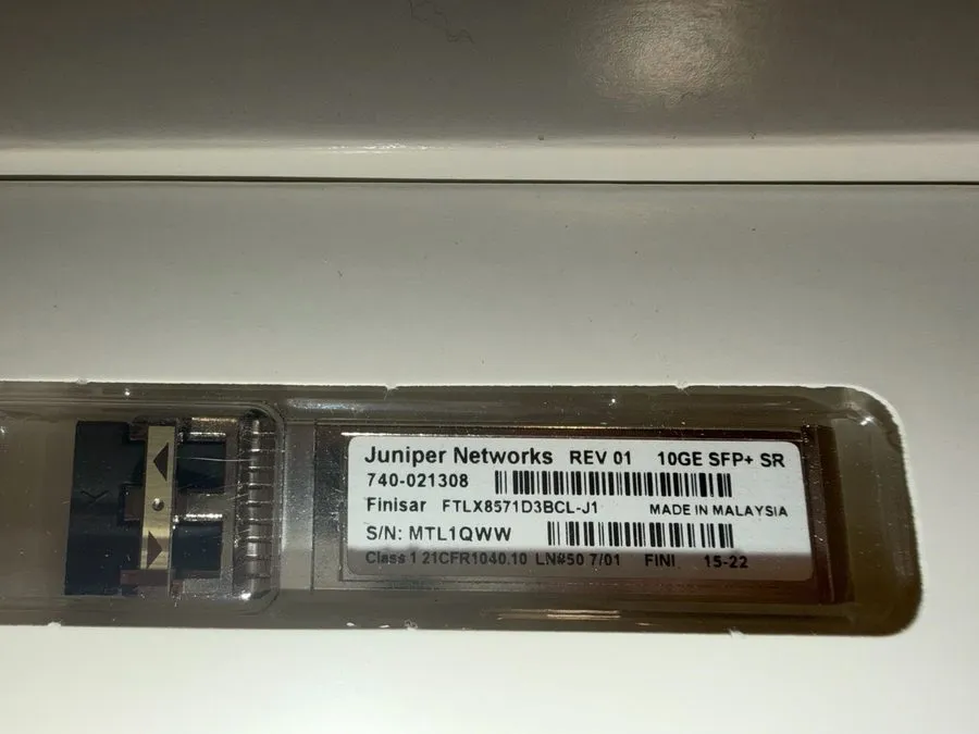 Трансивер Juniper Networks SFPP-10G-SR-C SFP+ 10G-SR OM3 300M (0-70C) Duplex LC/