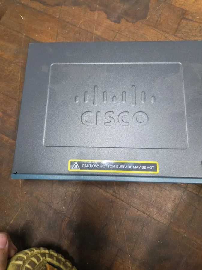 Коммутатор Cisco 2960 8 Port Gigabit Switch, WS-C2960G-8TC-L Lifetime