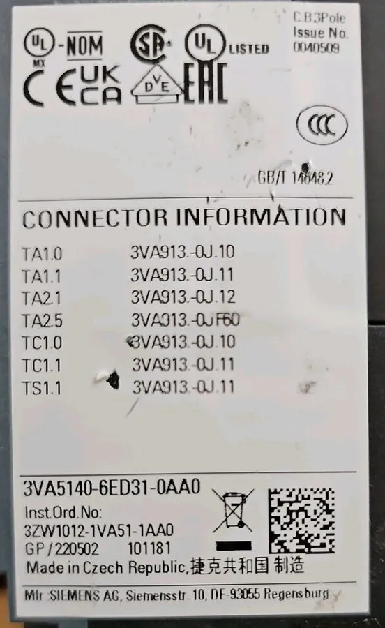 Автоматический выключатель SIEMENS 3VA5140-6ED31-0AA0 CIRCUIT BREAKER, 3P 40A 48 — фото лота 1