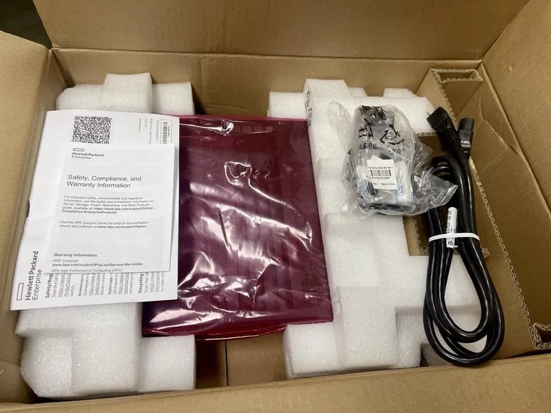 Коммутатор Aruba R8Q72A 6200M 12-Port PoE Managed Switch 2x SFP 2x SFP+ HPE