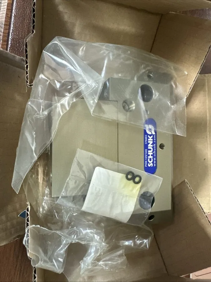 Робот SCHUNK PGN125-1AS GRIPPER BODY