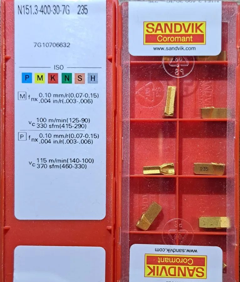 Режущий инструмент 10 Authentic Sandvik N151.3-400-30-7G 2135 carbide insert gro