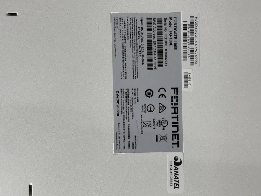 Межсетевой экран Fortinet FortiGate 240D 40-Port Ethernet Security Firewall Appl — фото лота 1