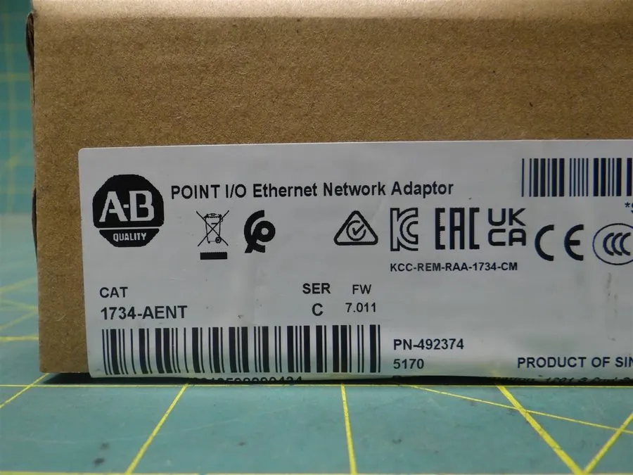 Модуль ввода-вывода Allen-Bradley 1734-AENT / C POINT I/O Ethernet Network Adapt