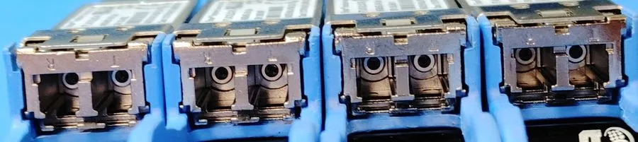 Трансивер Brocade Compatible 40G-QSFP-LR4 40GBASE-LR4 10km SMF 1310nm QSFP+ Tran — фото лота 2
