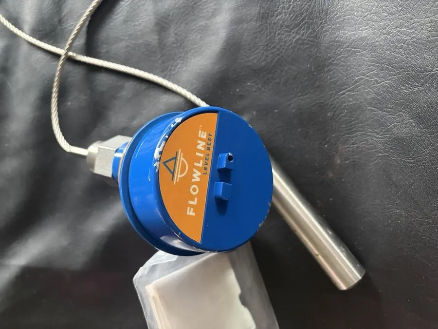 Датчик уровня Flowline LG11-2003-0 Guided Wave Liquid Level Transmitter 3/4” Npt — фото лота 1
