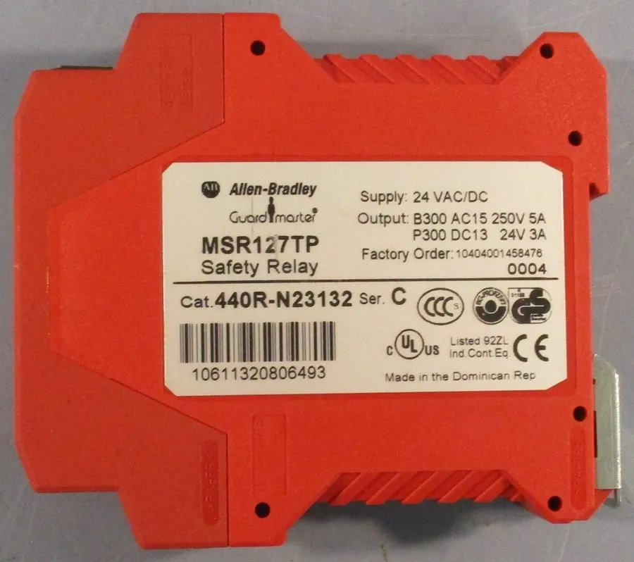 Реле безопасности Allen-Bradley 440R-N23132 MSR127TP Safety Relay 24VAC/DC Ser B