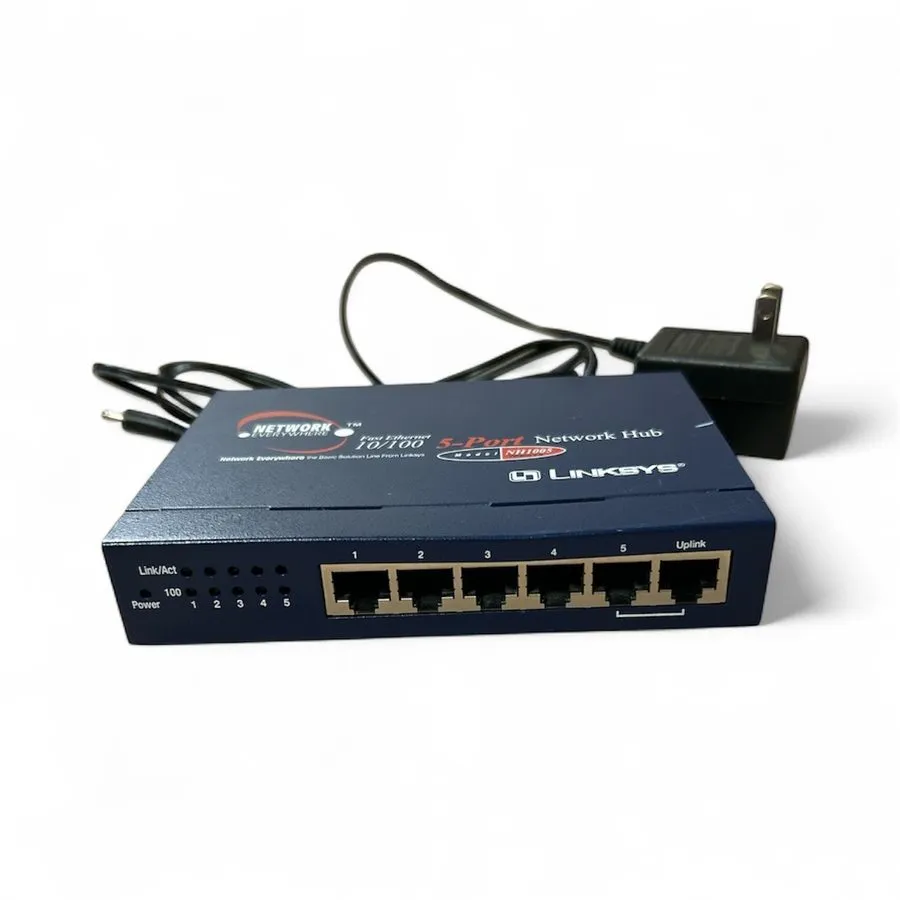 Коммутатор Linksys Fast Ethernet 10/100 5-port Hub NH1005.v2 — фото лота 1