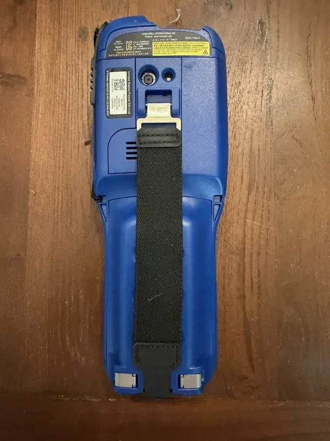Терминал сбора данных Honeywell Dolphin 99EX/99GX No Charger Or Battery — фото лота 1