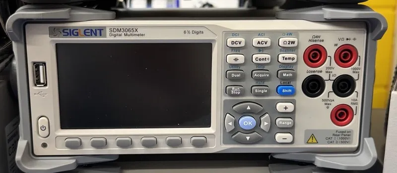 Тестер SIGLENT SDM3065X
