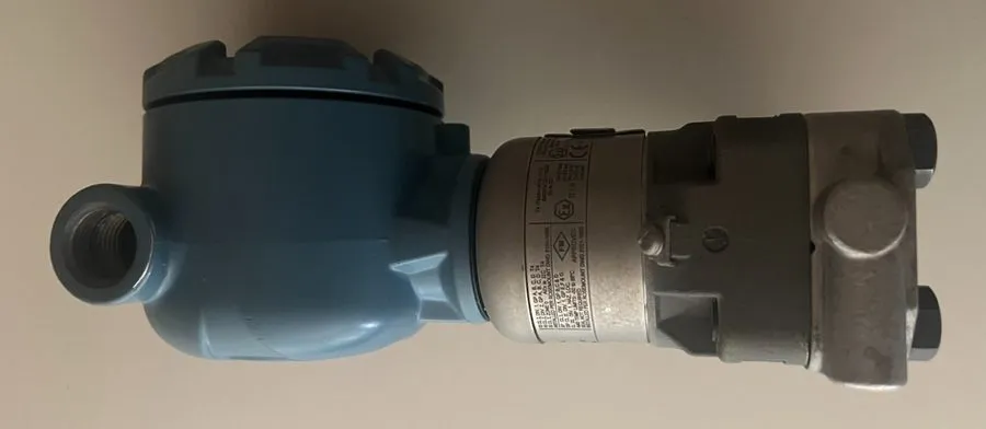 Датчик давления ROSEMOUNT 3051S1CA2A2A11A2AKC 0-150PSIA ABSOLUTE PRESSURE TRANSM — фото лота 2