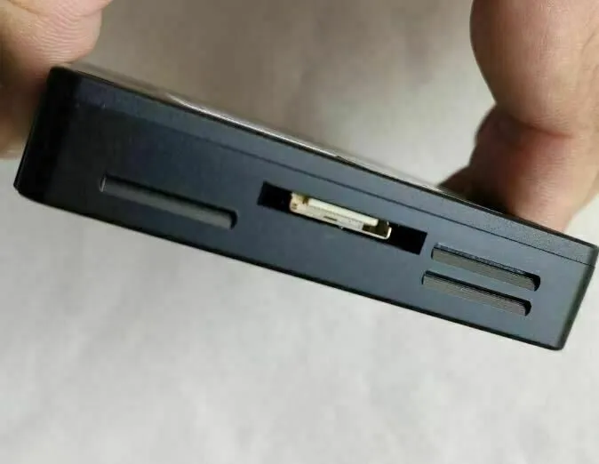 SSD-накопитель MZ-WLL6T4B SAMSUNG PM1725b 6.4TB NVME PCIE 3.0X4 U.2 2.5in SSD MZ
