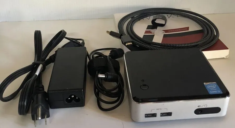 Оргтехника Intel NUC D34010WYK i3-4010U Mini PC mHDMI mDP USB 3.0 BOXD34010WYK1 — фото лота 1