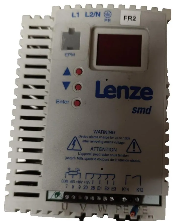 Частотный преобразователь ESMD152X2SFA Lenze SMD AC Drive 1.5kW 1 Phase Filter — фото лота 1