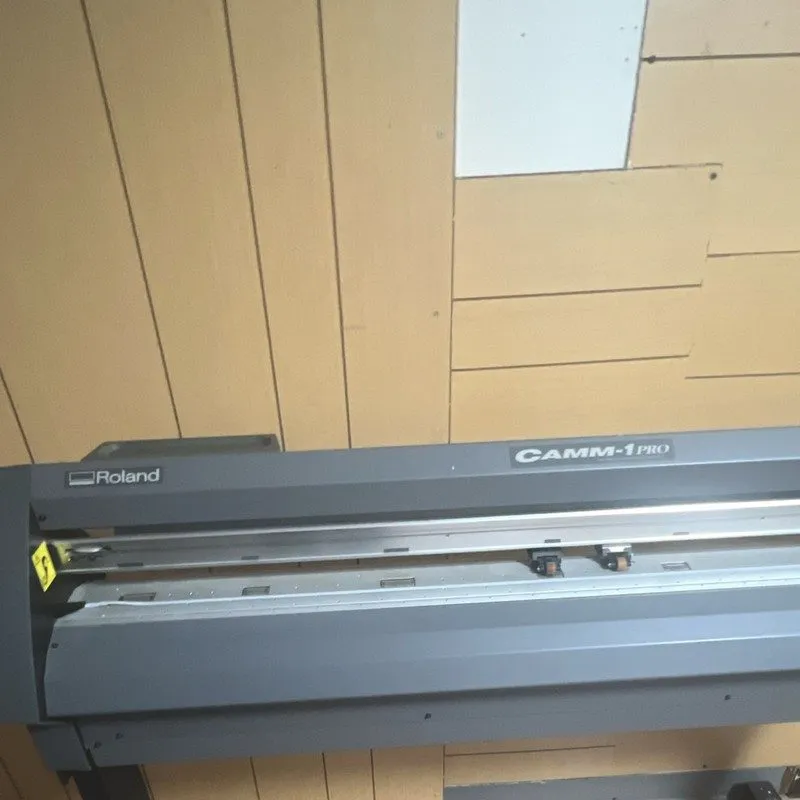 Режущий плоттер Roland CAMM-1 SERVO GX-24 24-Inch Professional Desktop Vinyl Cut