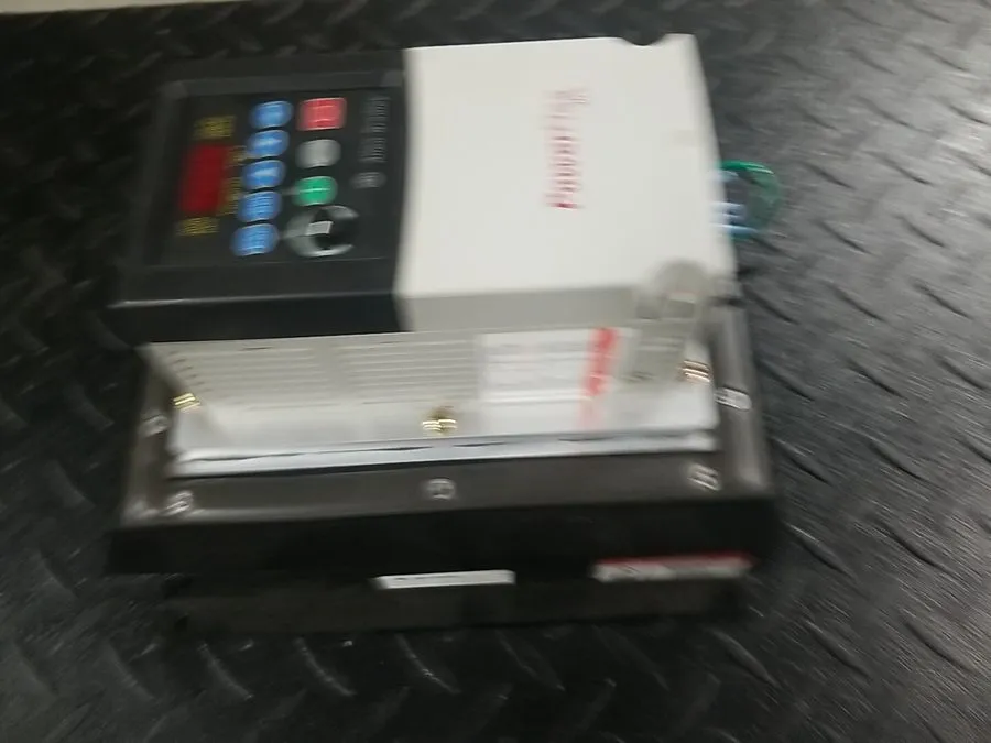 Частотный преобразователь Allen Bradley PowerFlex 40 22B-D6P0H204 SERIES A AC Dr