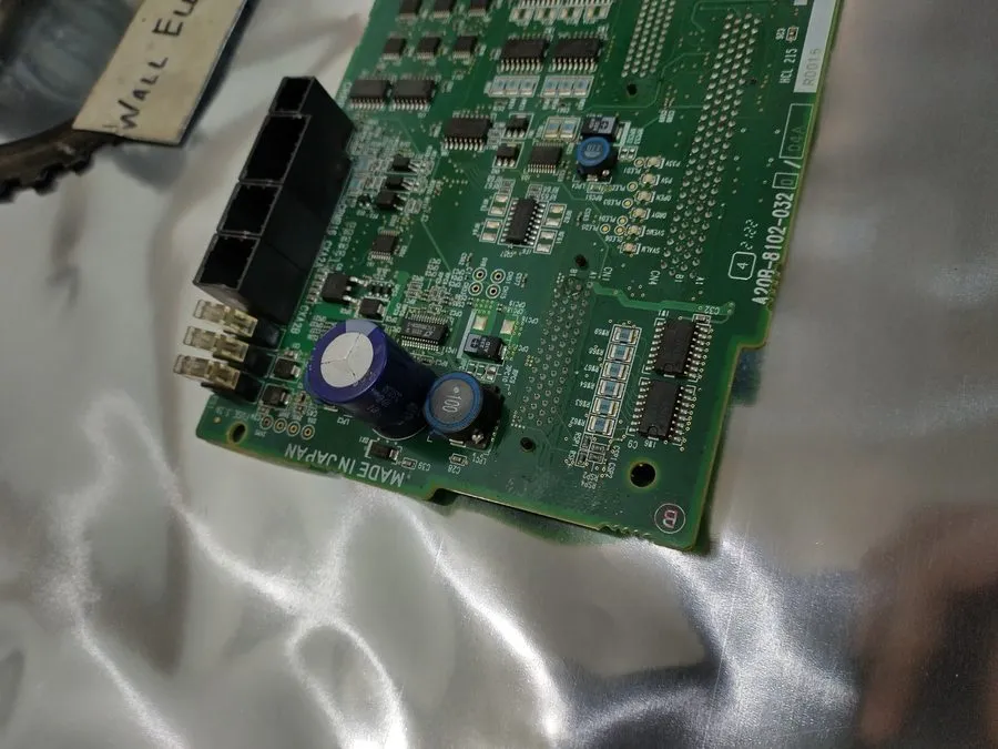 Плата ЧПУ FANUC A20B-8102-0320/04A AXIS CONTROL MAIN BOARD